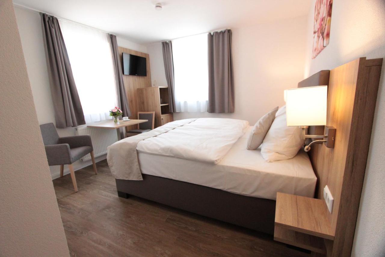 Hotel Adler Bad Friedrichshall Exterior foto